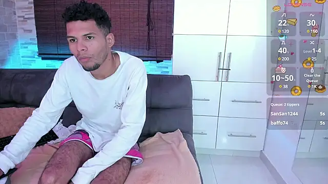 miaa lux online show from 01/04/25, 09:52