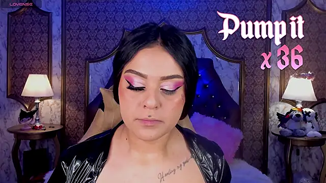 SoffiQueen online show from 02/05/26, 02:33