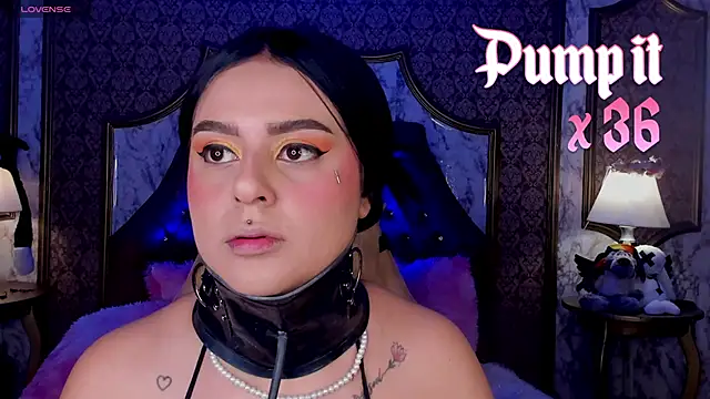 SoffiQueen online show from 02/28/26, 02:07