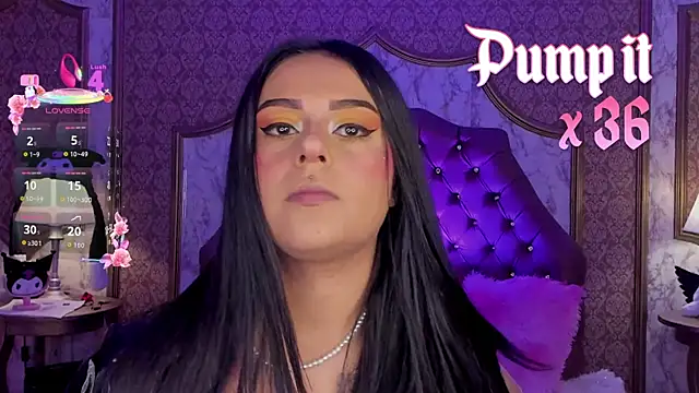 SoffiQueen online show from 05/04/26, 02:35