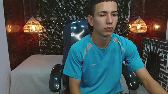 JackSwan18 online show from 12/04/24, 07:12