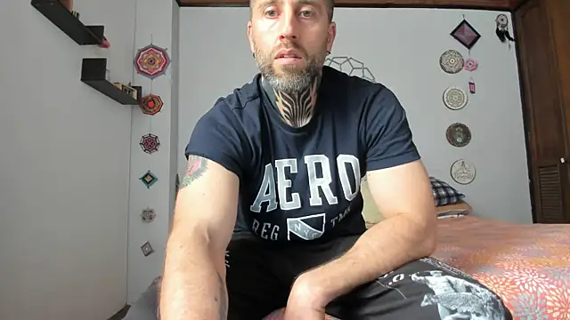 Antoniohot2024 online show from 12/31/24, 04:04