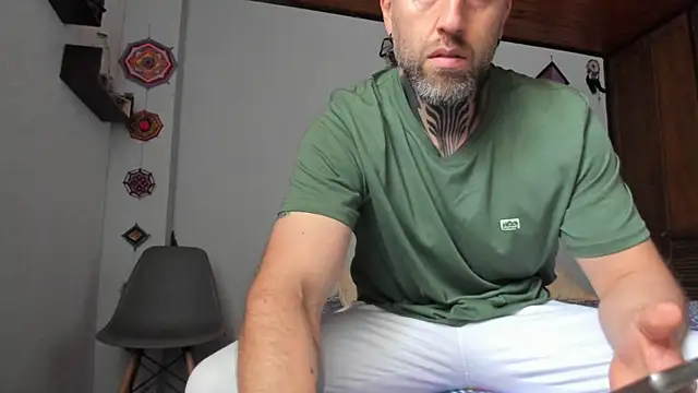 Antoniohot2024 online show from 01/29/25, 02:21