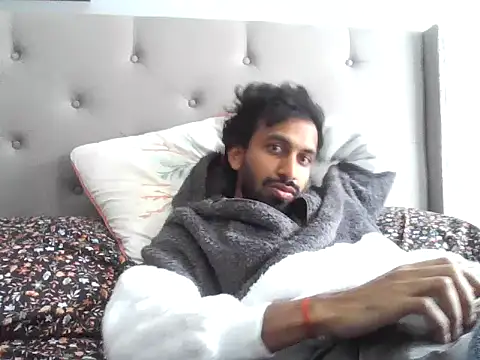 skinny  boy   online show from 02/16/26, 06:37