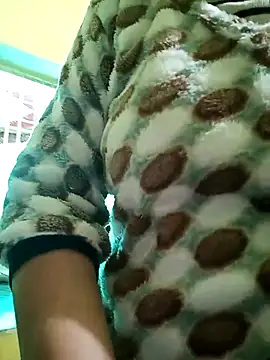 Snapshot of heenage chatting on 12/04/25, 02:54 heenage online show from 12/04/25, 02:54