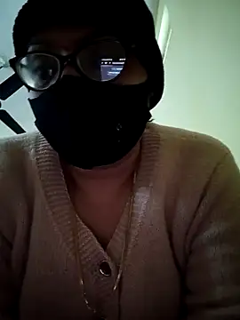 heenage online show from 12/22/25, 04:53