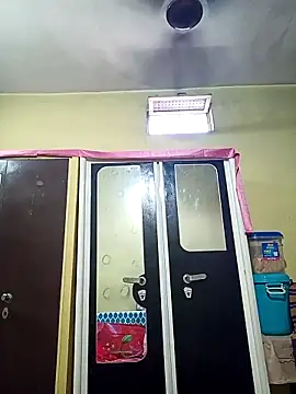 heenage online show from 04/16/26, 04:13