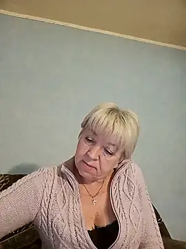 AnjelElinor online show from 12/14/25, 07:03