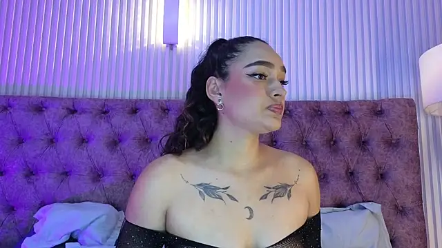 EMILYY FOXY online show from 02/19/26, 06:59