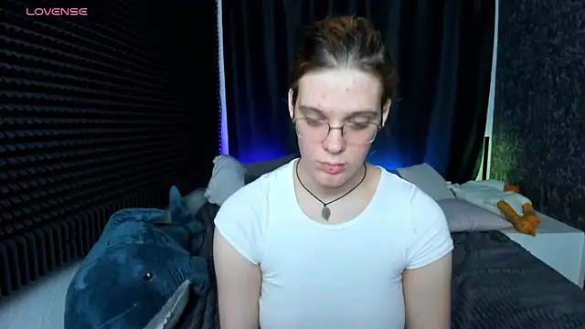 KIKI Krash online show from 01/24/25, 04:28