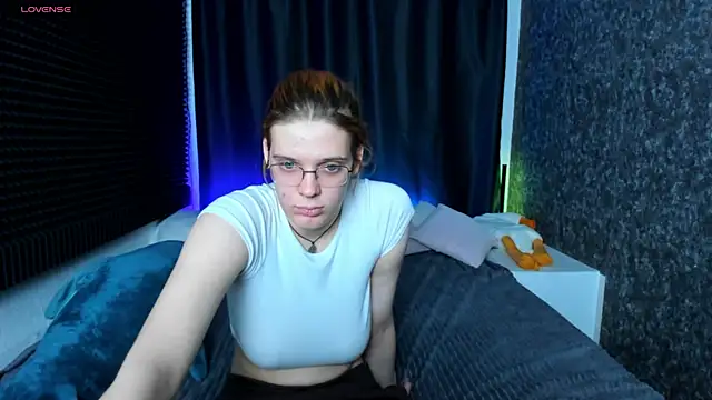 KIKI Krash online show from 01/28/25, 01:16