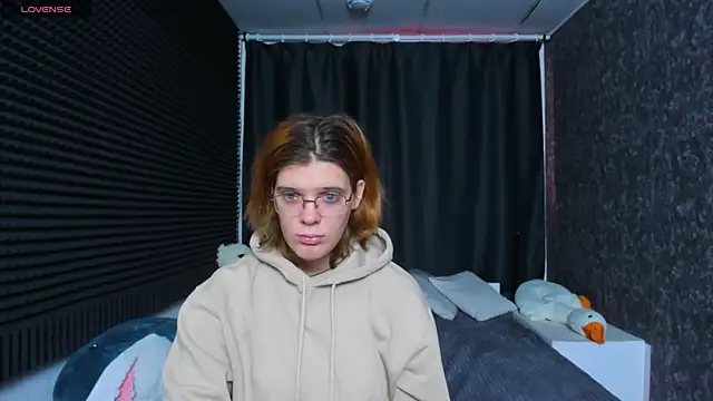 KIKI Krash online show from 02/17/25, 10:07