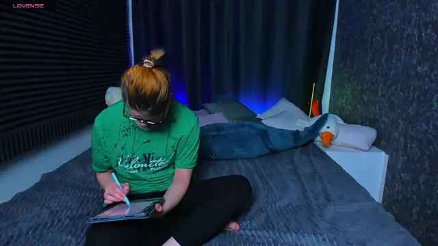 KIKI Krash online show from 02/27/25, 04:43