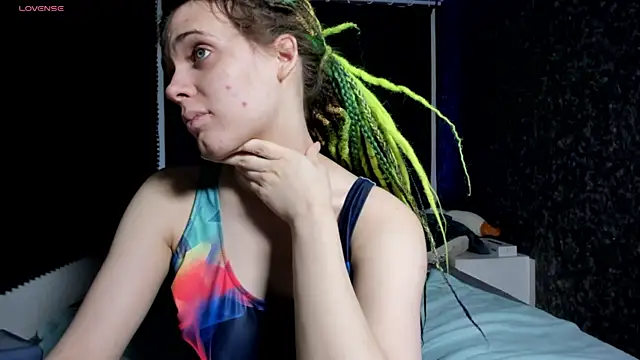 KIKI Krash online show from 01/07/26, 10:18