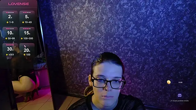 KIKI Krash online show from 07/18/26, 10:30