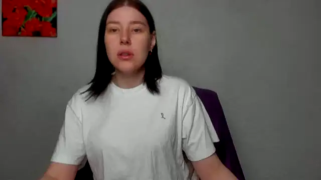 Snapshot of Sannyflover chatting on 09/26/25, 05:00 Sannyflover online show from 09/26/25, 05:00