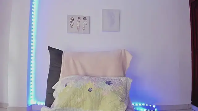 anniesweet- online show from 02/08/25, 01:33