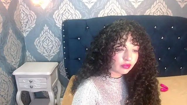 Sofiacowperx online show from 11/14/25, 06:28