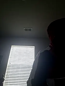 bigboytoy912 online show from 04/16/26, 09:39