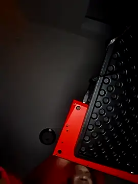 bigboytoy912 online show from 04/18/26, 03:10