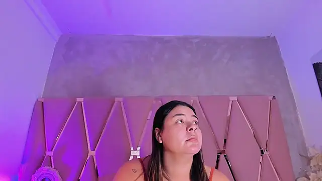 madyjames online show from 01/17/26, 12:43