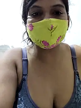 illay love online show from 10/03/25, 07:44