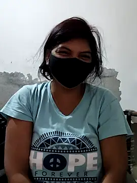 illay love online show from 10/20/25, 03:18