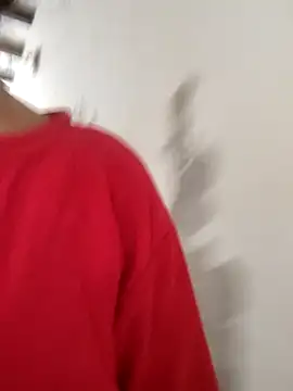 illay love online show from 11/17/25, 03:56