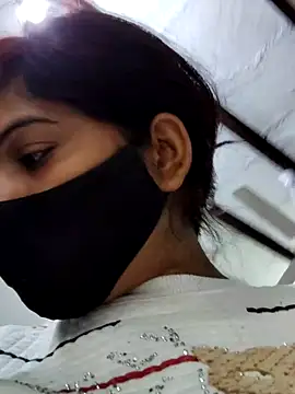 illay love online show from 01/14/26, 10:10