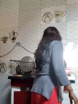 illay love online show from 02/05/26, 05:56