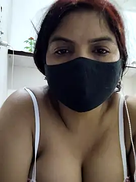 illay love online show from 02/09/26, 07:29