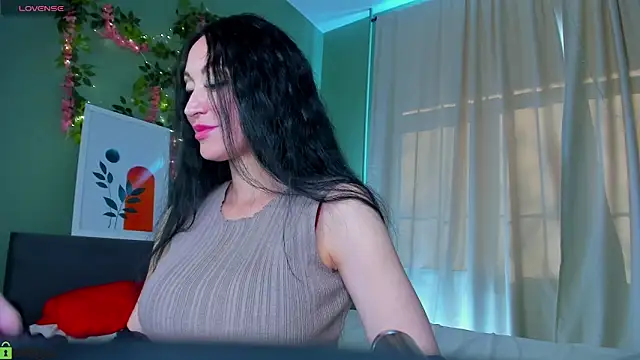 Margaret Clark  online show from 04/13/26, 11:27