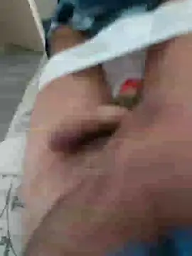 Snapshot of tony7567 chatting on 01/22/25, 02:24 tony7567 online show from 01/22/25, 02:24