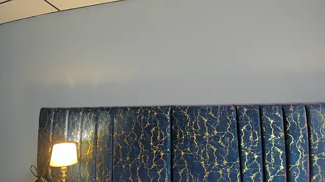 Sophia Lemos online show from 09/13/25, 01:22