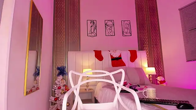 zoe sky  online show from 12/16/25, 11:37