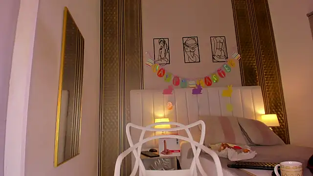 zoe sky  online show from 04/05/26, 11:18