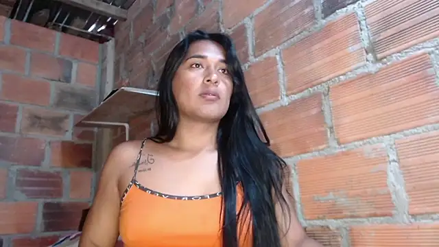 Snapshot of _karolxxx_ chatting on 02/25/25, 05:58 karolxxx online show from 02/25/25, 05:58