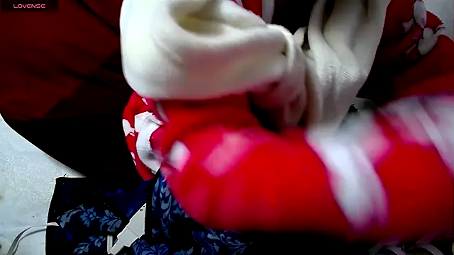 arincochu online show from 03/10/25, 03:20