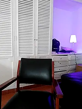 Adel Nesbiit online show from 03/13/26, 07:42