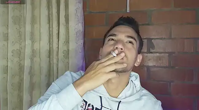 Leandro valenzuela online show from 02/13/25, 02:31