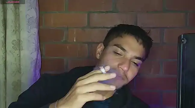 Leandro valenzuela online show from 02/14/25, 03:54