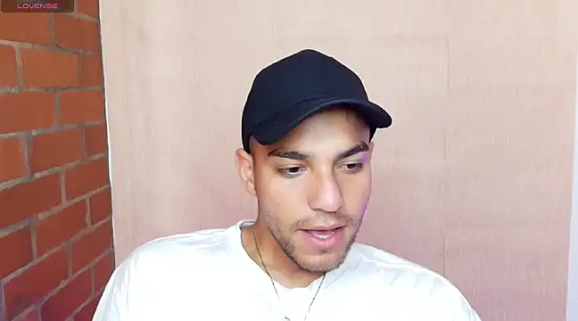 Leandro valenzuela online show from 02/26/25, 01:30