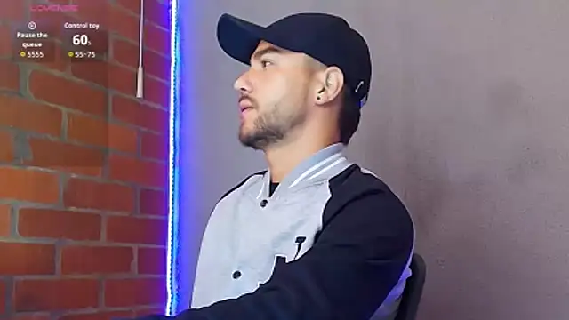 Leandro valenzuela online show from 02/19/26, 01:29