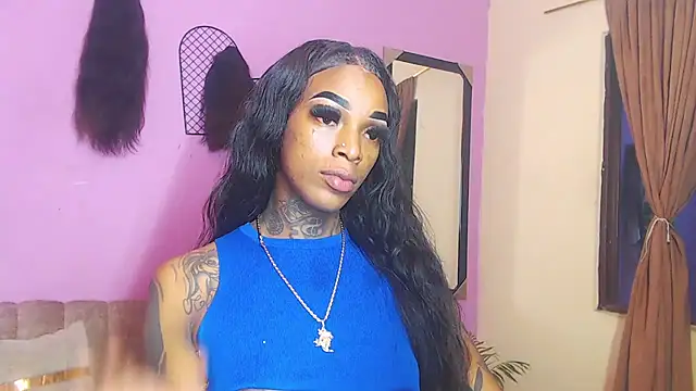 Snapshot of badgirls_cx chatting on 09/15/25, 10:10 badgirls cx online show from 09/15/25, 10:10