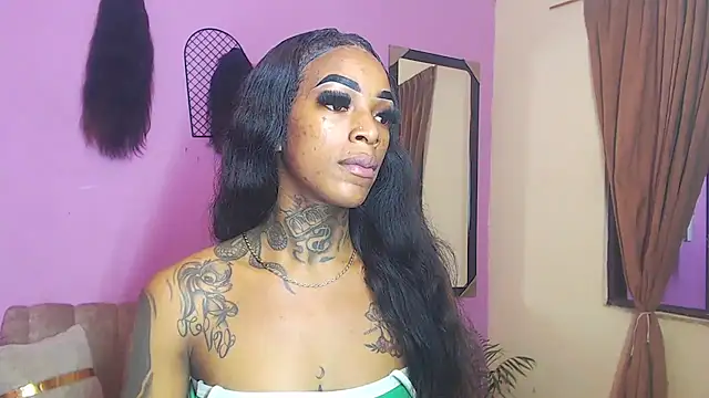 Snapshot of badgirls_cx chatting on 09/17/25, 12:07 badgirls cx online show from 09/17/25, 12:07