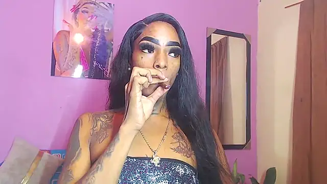 Snapshot of badgirls_cx chatting on 11/09/25, 06:17 badgirls cx online show from 11/09/25, 06:17