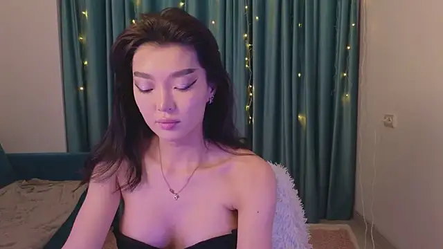 AudreyMell online show from 01/13/25, 02:32