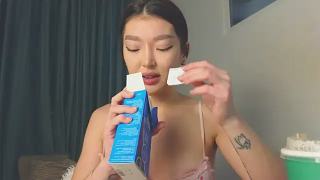 AudreyMell online show from 03/17/26, 02:42