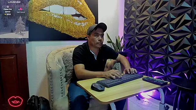 Jhonatan Morales S online show from 02/04/25, 07:55