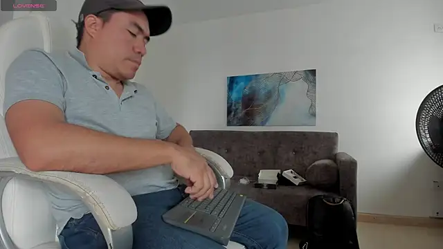 Jhonatan Morales S online show from 02/05/25, 08:04